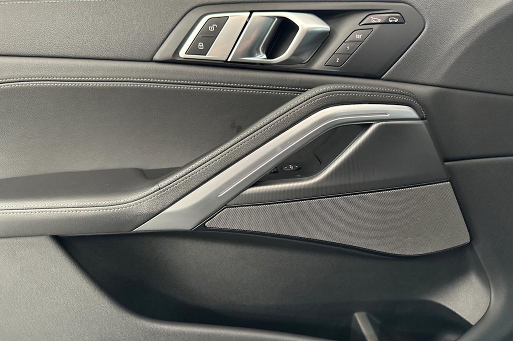 2022 BMW X6 xDrive40i 21