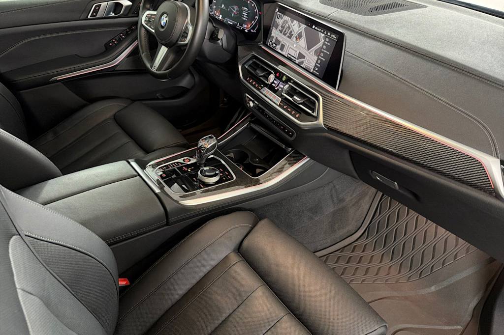 Thumbnail: 2022 BMW X5 - 12