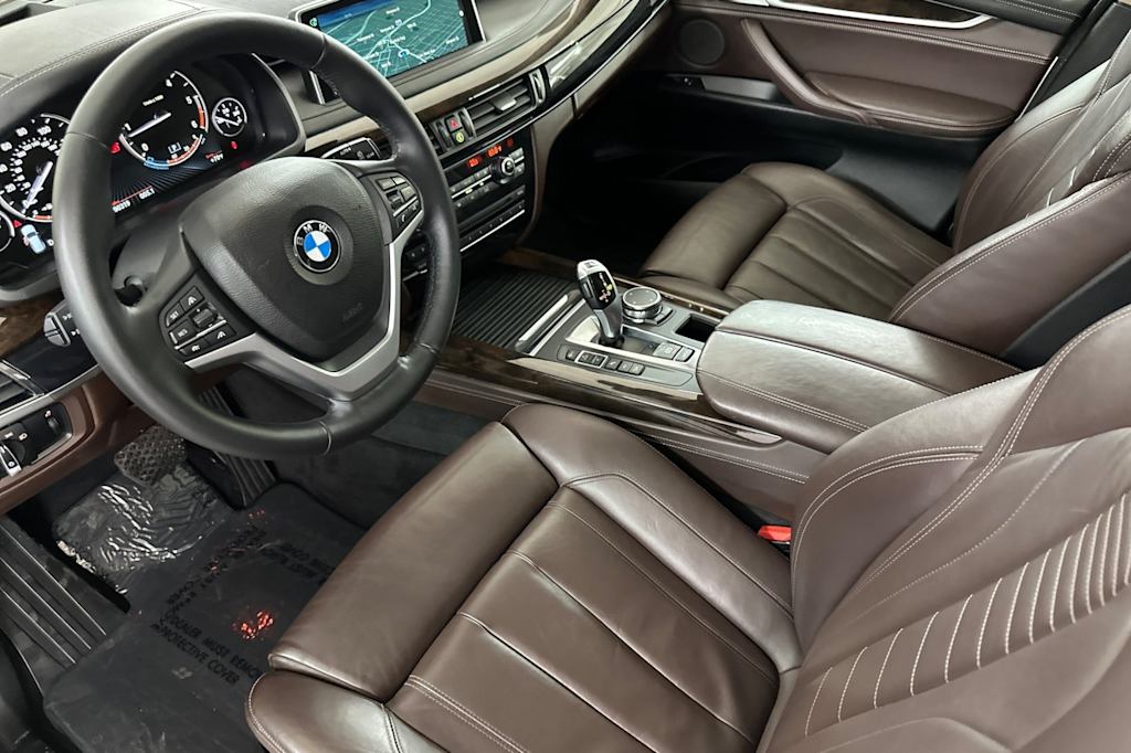 Thumbnail: 2015 BMW X5 - 10