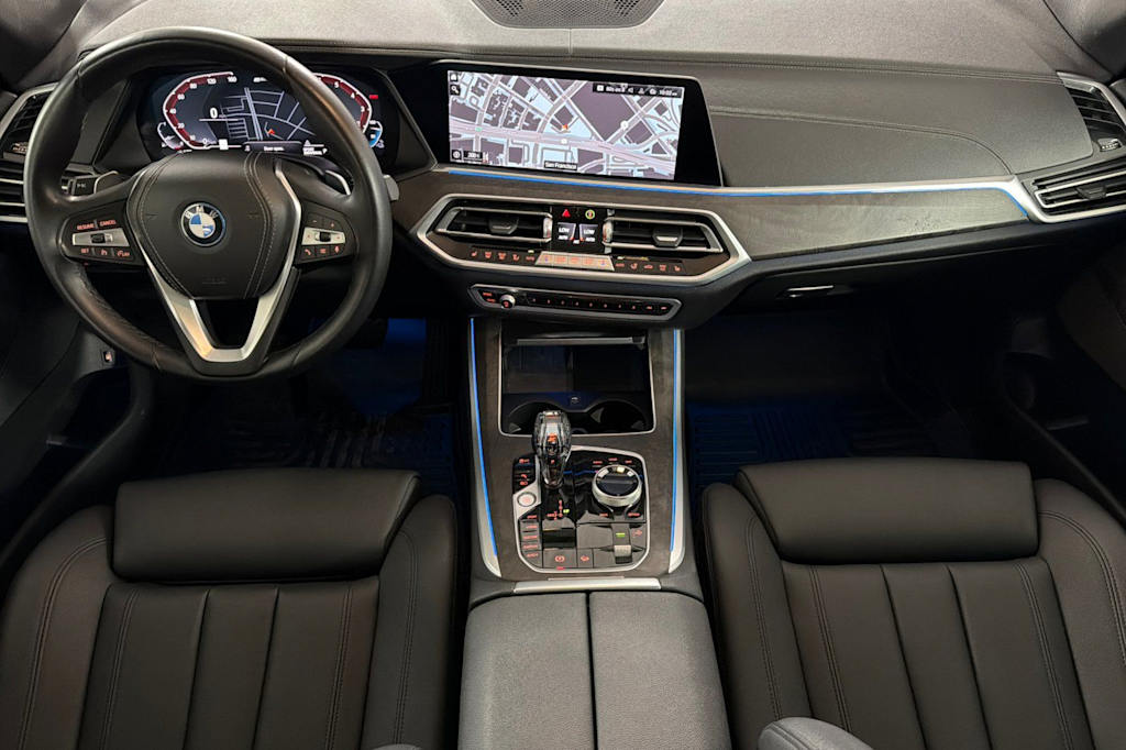 Thumbnail: 2022 BMW X5 - 2