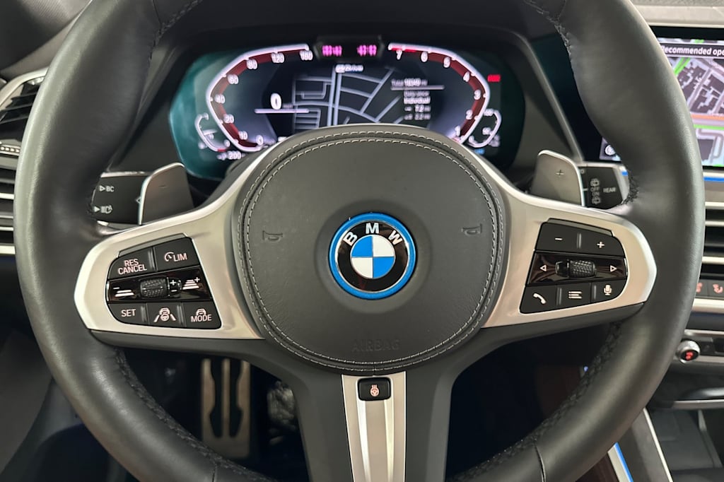 2022 BMW X5 xDrive45e 25