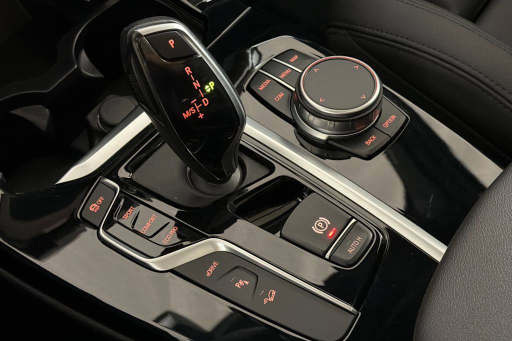 Thumbnail: 2021 BMW X3 - 14