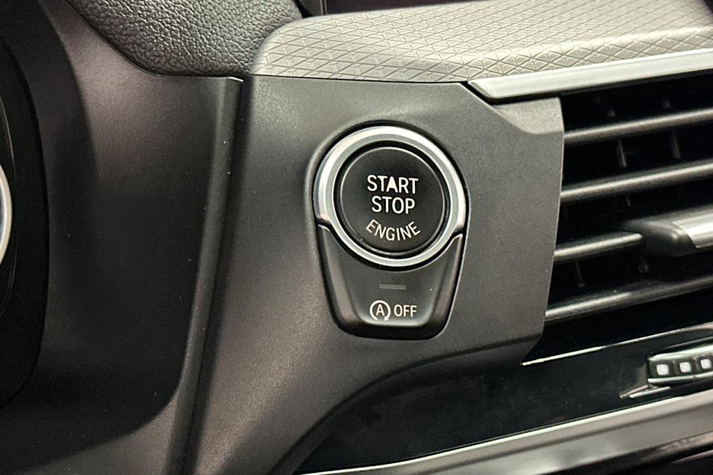 Thumbnail: 2018 BMW X3 - 26