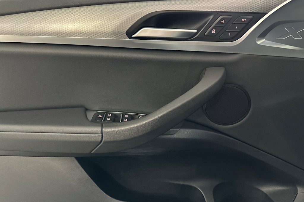 Thumbnail: 2018 BMW X3 - 21