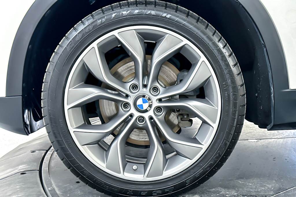 Thumbnail: 2015 BMW X3 - 8