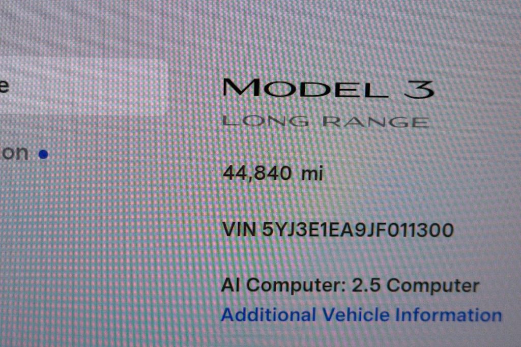 Thumbnail: 2018 Tesla Model 3 - 23