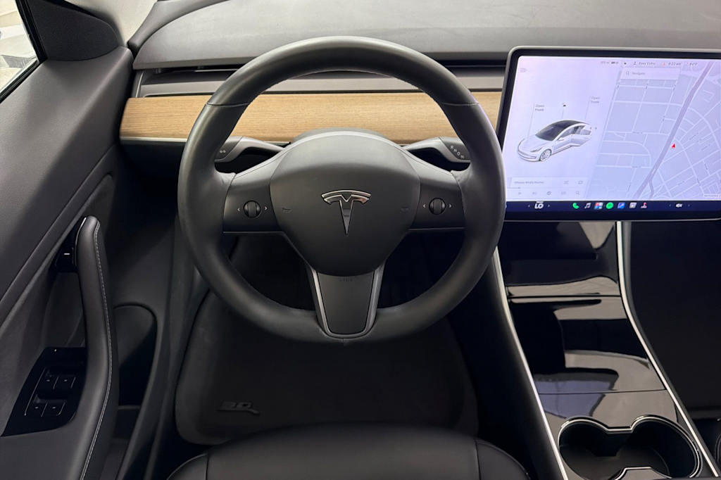 Thumbnail: 2018 Tesla Model 3 - 8