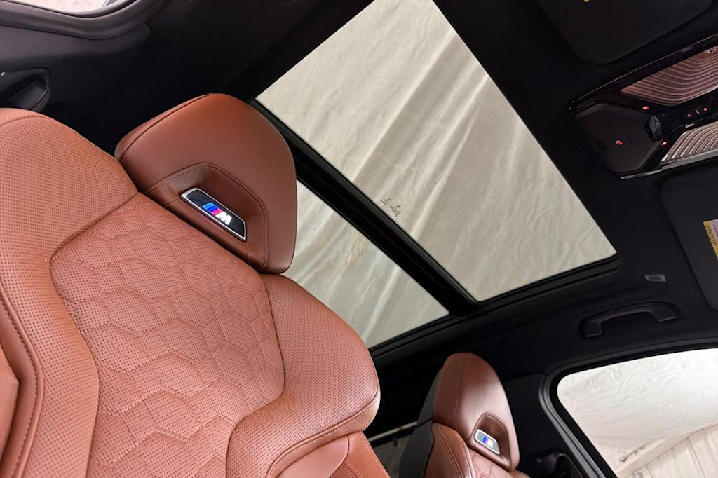 Thumbnail: 2022 BMW X3 - 23