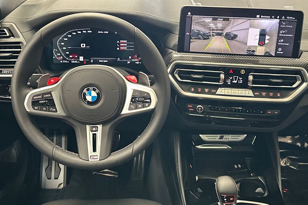 Thumbnail: 2024 BMW X4 - 10