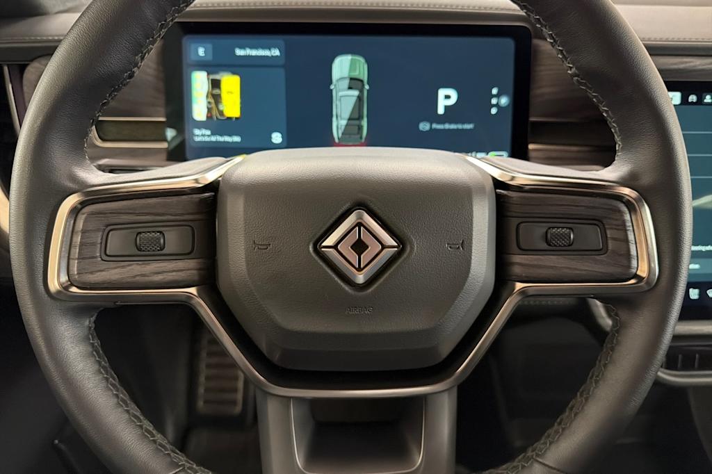 Thumbnail: 2023 Rivian R1S - 25