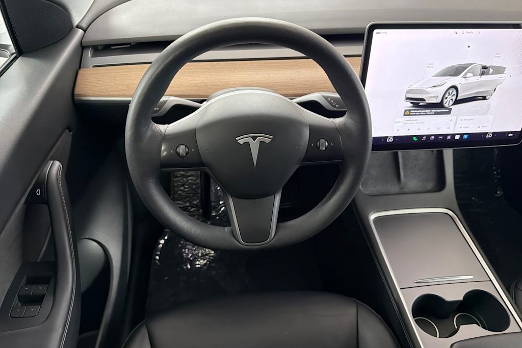 Thumbnail: 2022 Tesla Model Y - 9