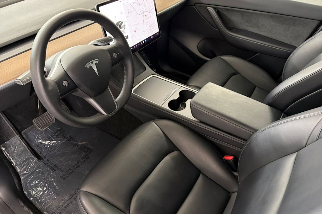 Thumbnail: 2022 Tesla Model Y - 10
