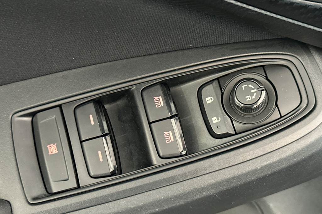 Thumbnail: 2020 Subaru Crosstrek - 22