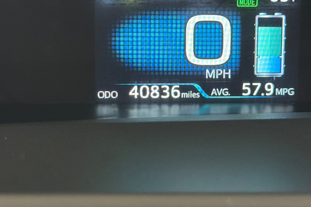Thumbnail: 2021 Toyota Prius Prime - 14