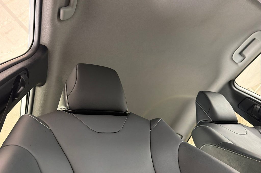 Thumbnail: 2021 Toyota Prius Prime - 23