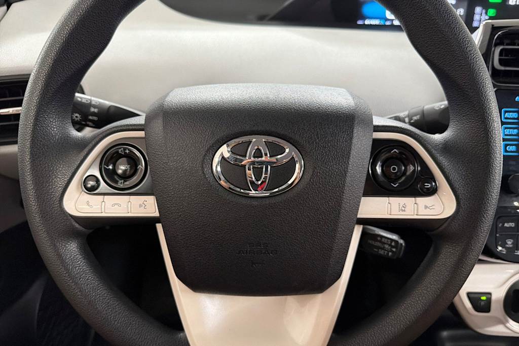 Thumbnail: 2018 Toyota Prius - 26