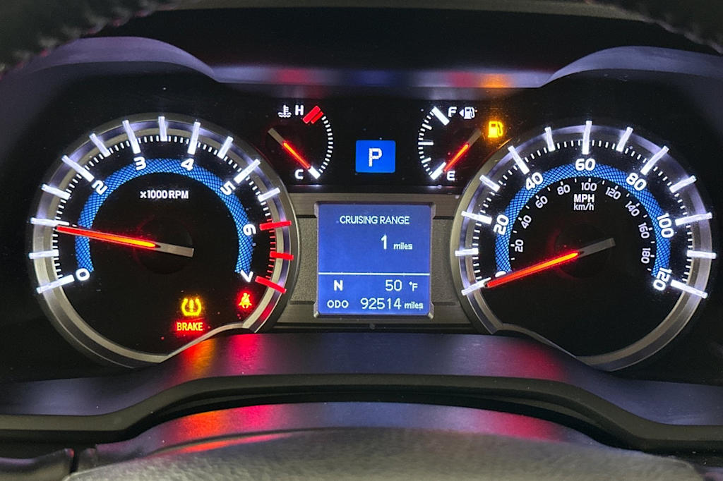 Thumbnail: 2018 Toyota 4Runner - 16