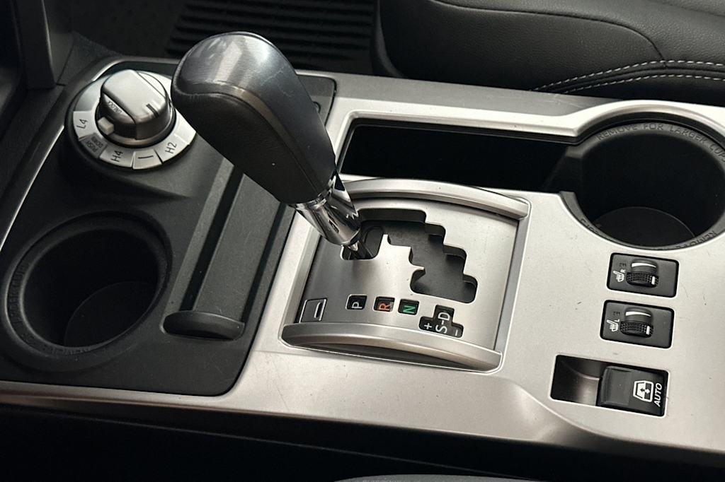 2022 Toyota 4Runner SR5 14