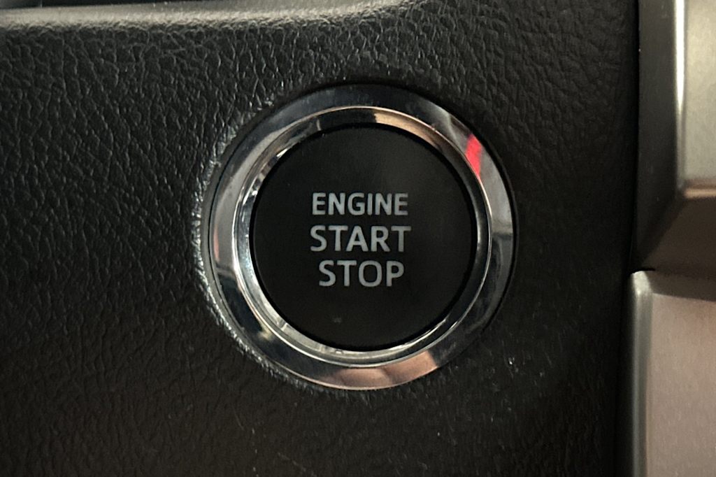 2022 Toyota 4Runner SR5 26