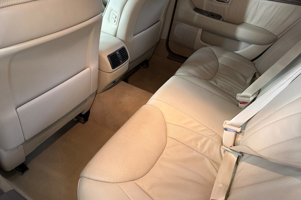 Thumbnail: 2003 Lexus LS - 11