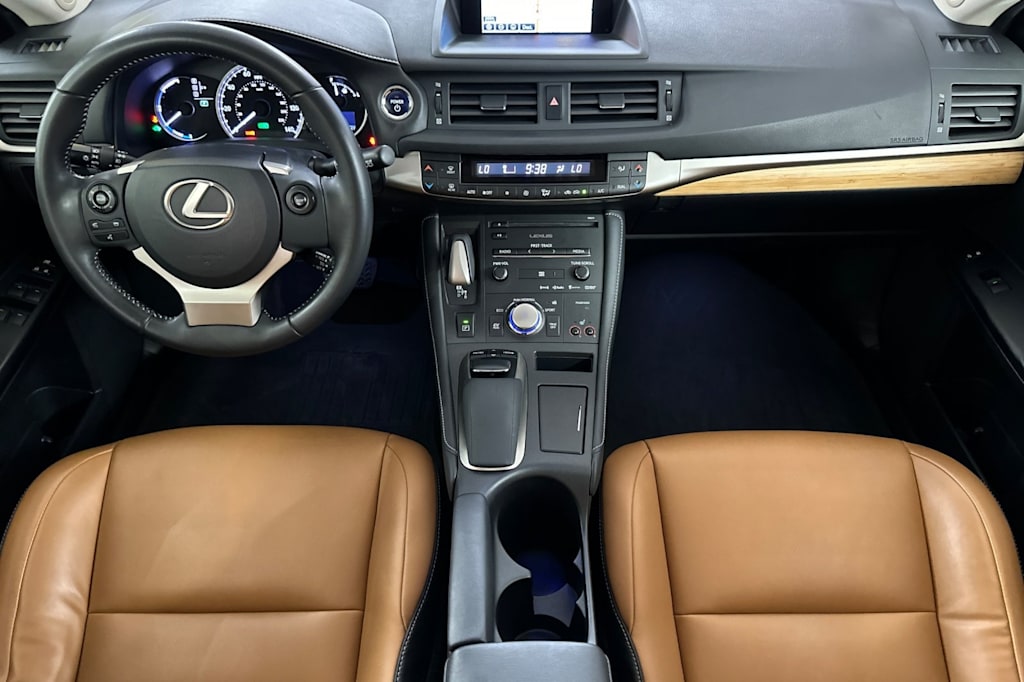 Thumbnail: 2014 Lexus CT - 2