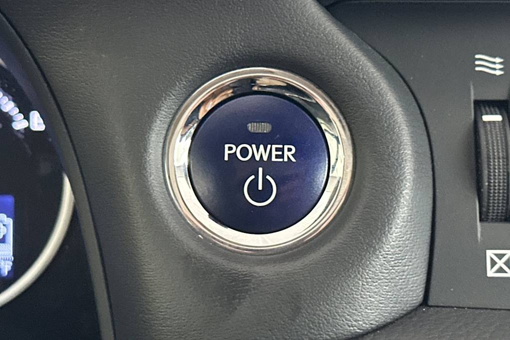 Thumbnail: 2014 Lexus CT - 26