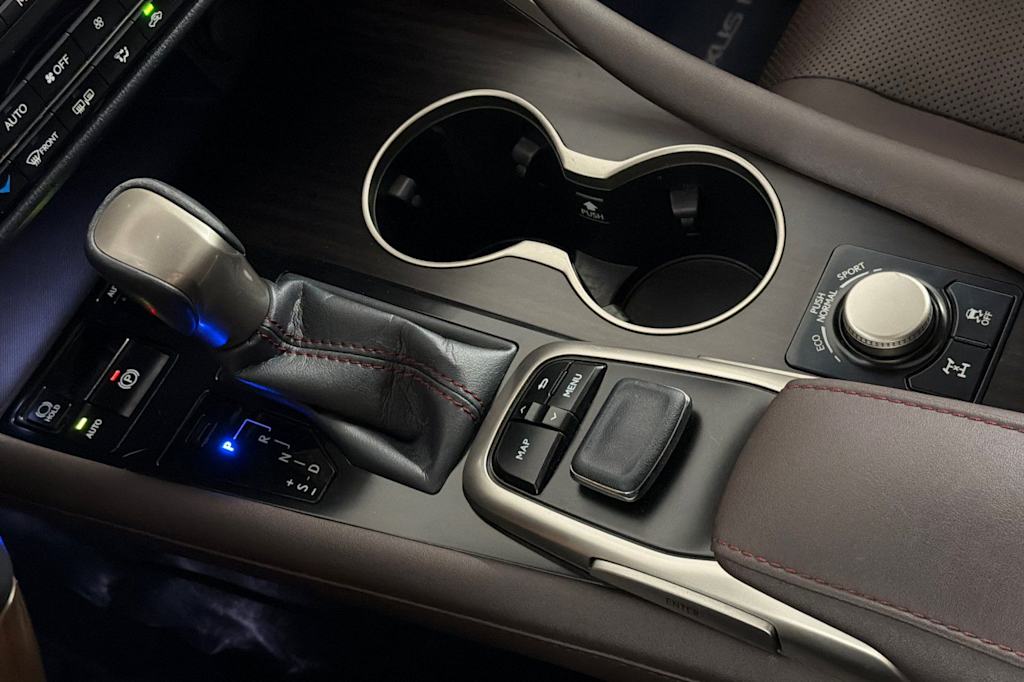 Thumbnail: 2016 Lexus RX - 14