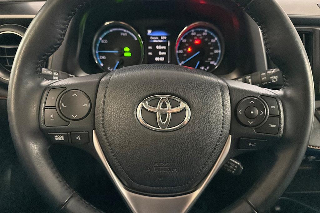Thumbnail: 2018 Toyota RAV4 - 27