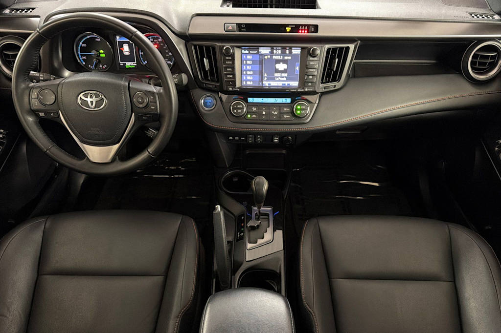 Thumbnail: 2018 Toyota RAV4 - 2
