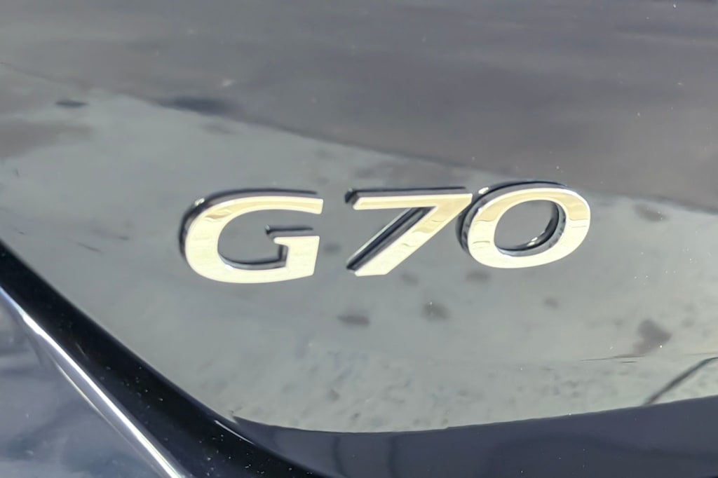 Thumbnail: 2023 Genesis G70 - 6