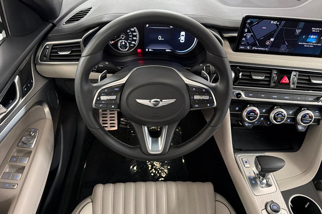 Thumbnail: 2023 Genesis G70 - 10