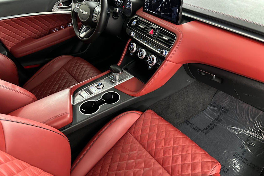 Thumbnail: 2023 Genesis G70 - 11