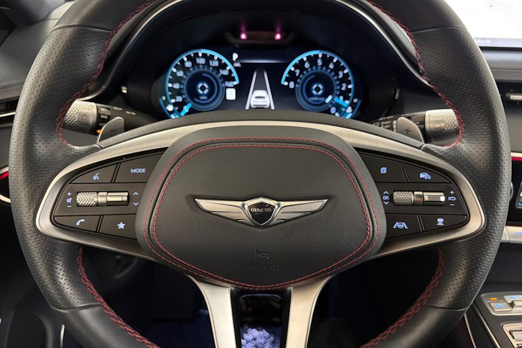 Thumbnail: 2023 Genesis GV70 - 27
