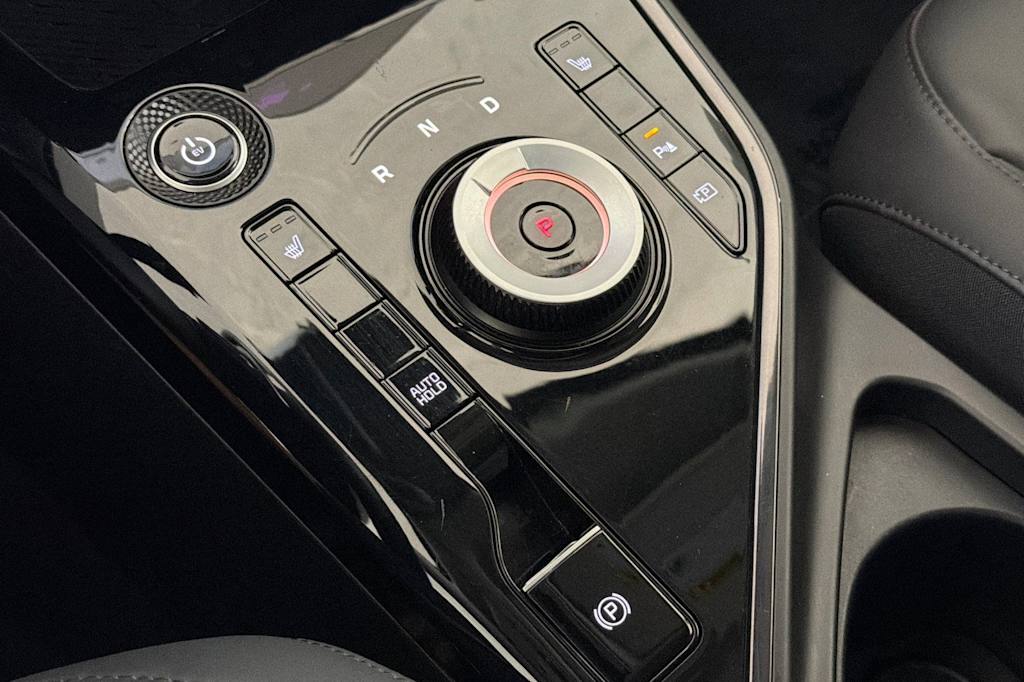 Thumbnail: 2024 Kia Niro - 14