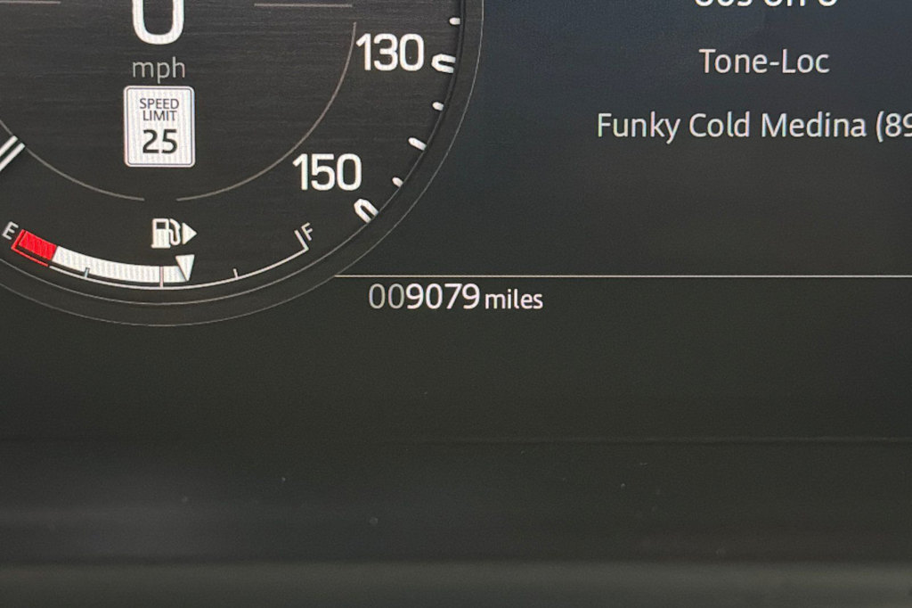 Thumbnail: 2024 Land Rover Defender - 29