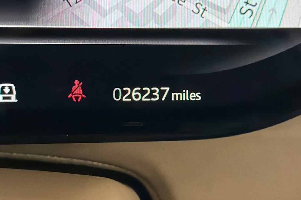 Thumbnail: 2023 Land Rover Range Rover - 15