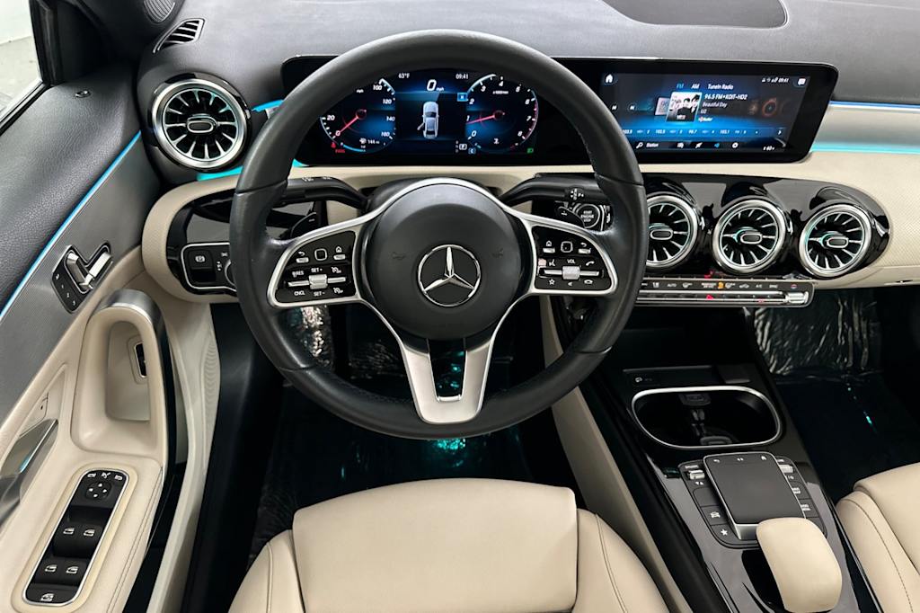 Thumbnail: 2022 Mercedes-Benz A-Class - 11