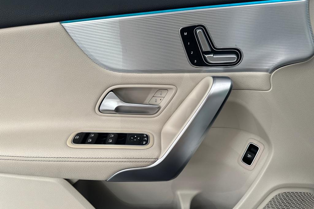 Thumbnail: 2022 Mercedes-Benz A-Class - 19