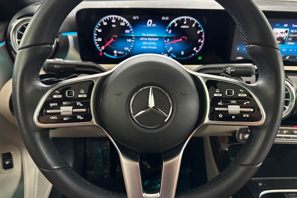 Thumbnail: 2022 Mercedes-Benz A-Class - 25