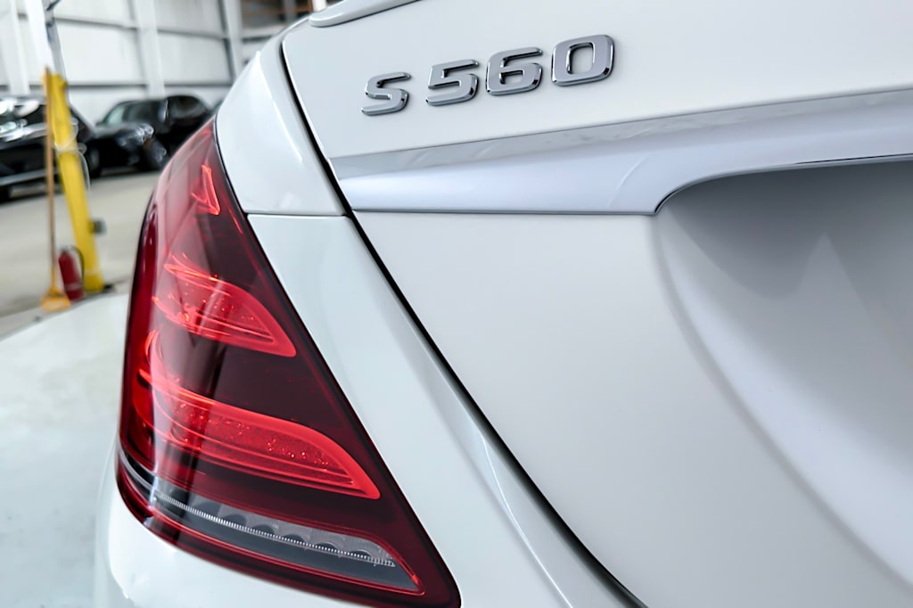 2020 Mercedes-Benz S-Class S 560 27