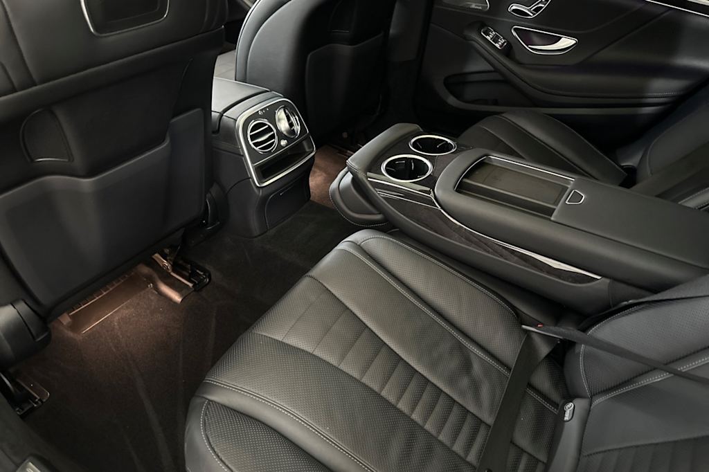 2020 Mercedes-Benz S-Class S 560 8
