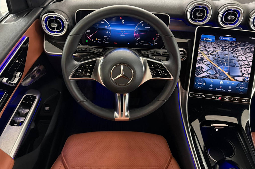 Thumbnail: 2025 Mercedes-Benz GLC - 12