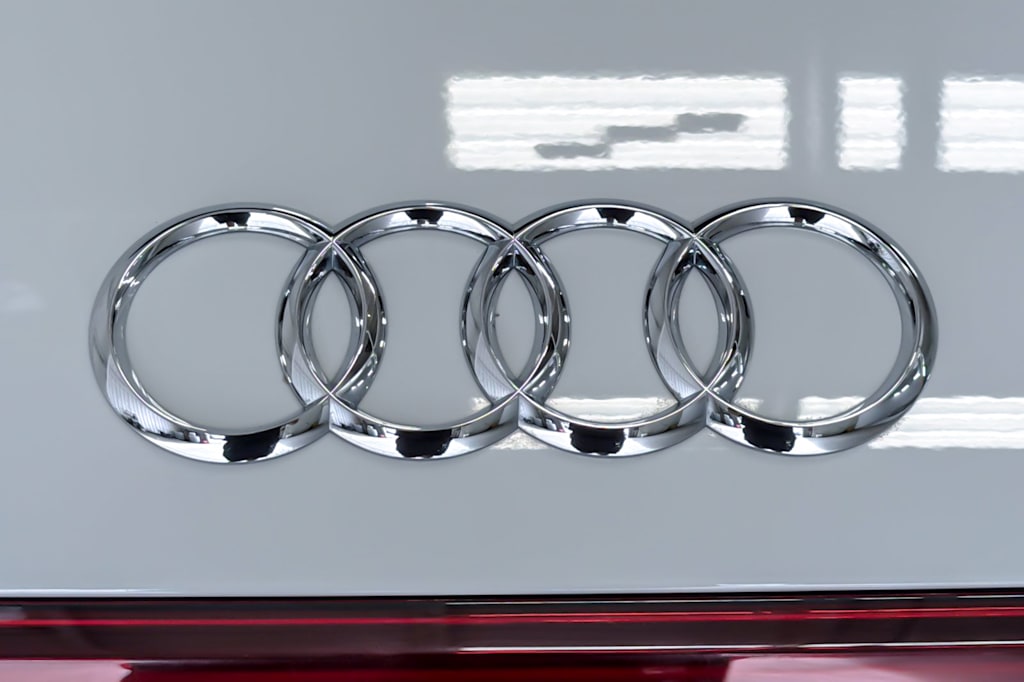 Thumbnail: 2023 Audi Q4 e-tron - 7