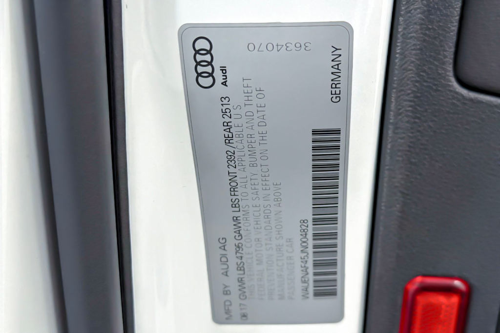 Thumbnail: 2018 Audi A4 - 29