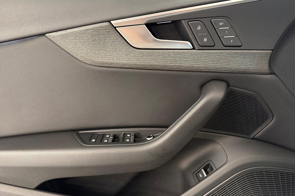 Thumbnail: 2018 Audi A4 - 20