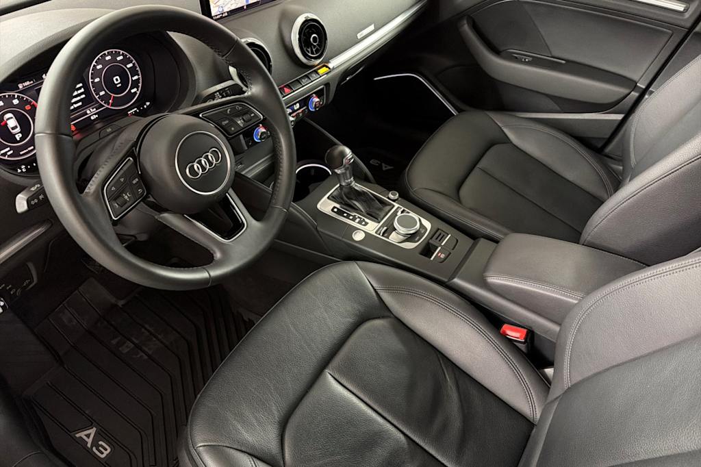 Thumbnail: 2018 Audi A3 - 9