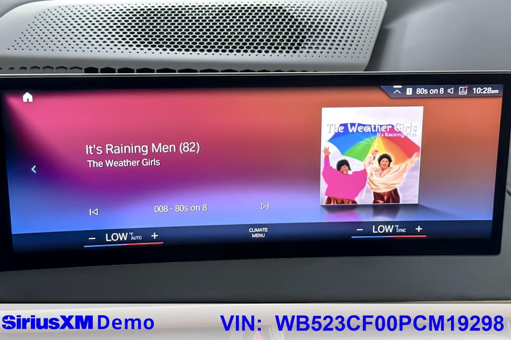 Thumbnail: 2023 BMW iX - 29