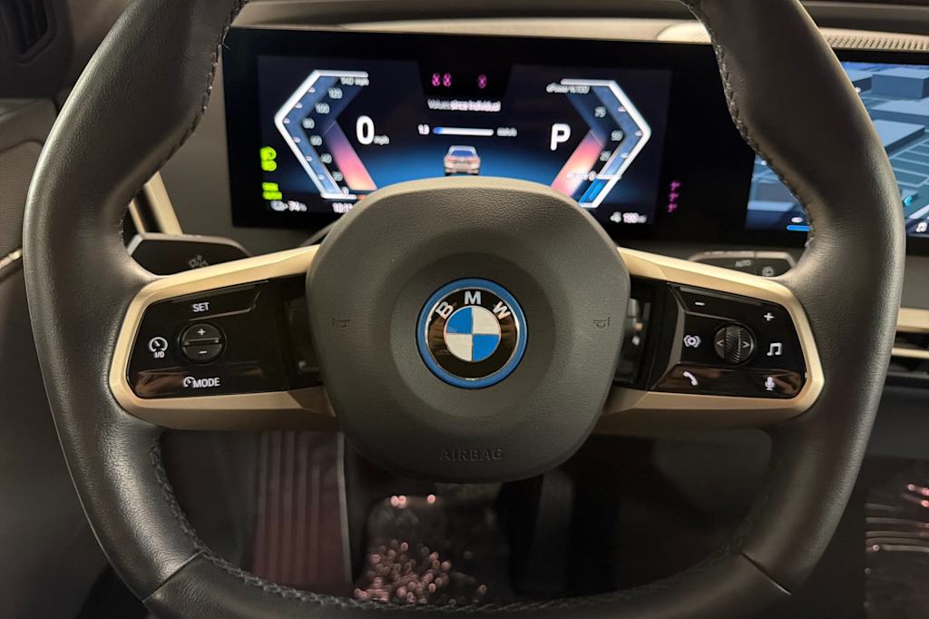 Thumbnail: 2024 BMW iX - 28