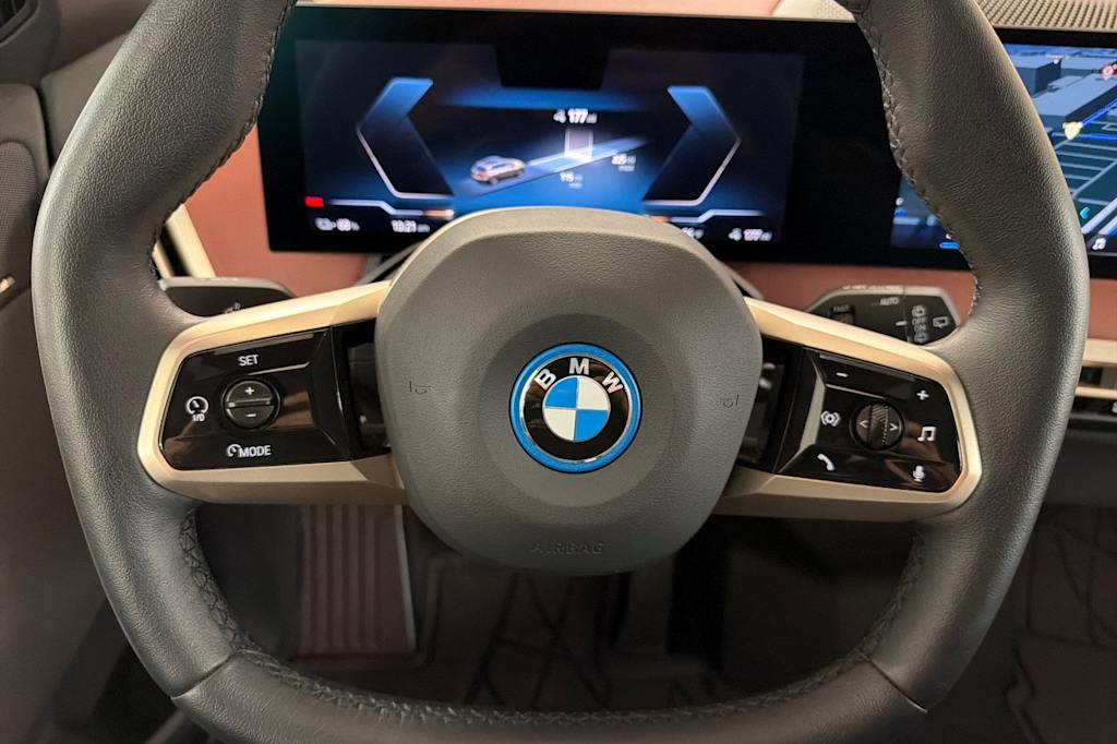 Thumbnail: 2024 BMW iX - 28