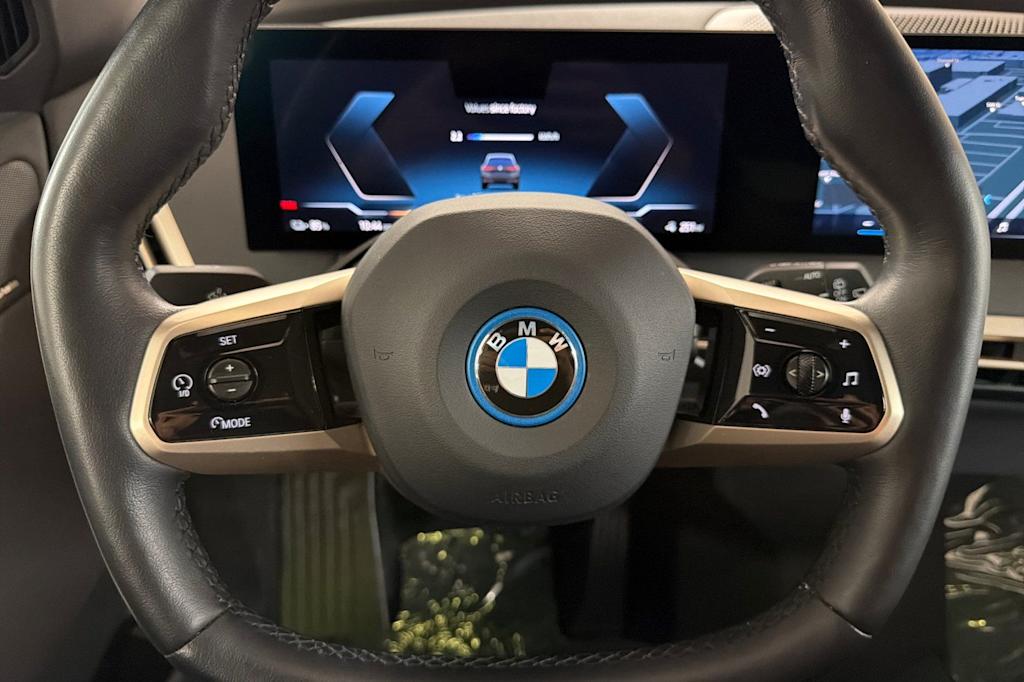 Thumbnail: 2024 BMW iX - 28